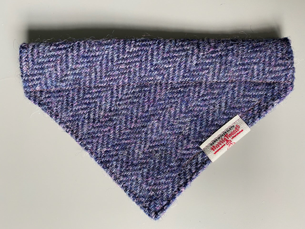 Harris Tweed dog bandana neckerchief in purple and black herringbone chevron pattern. Sizes S M L XL pet scarf