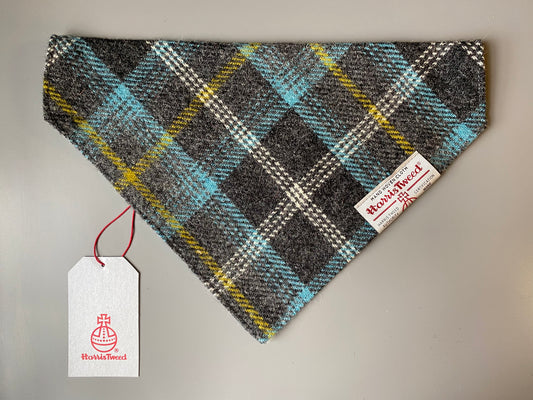 Harris Tweed dog bandana neckerchief in grey and blue check / tartan pattern. Sizes S M L XL pet scarf