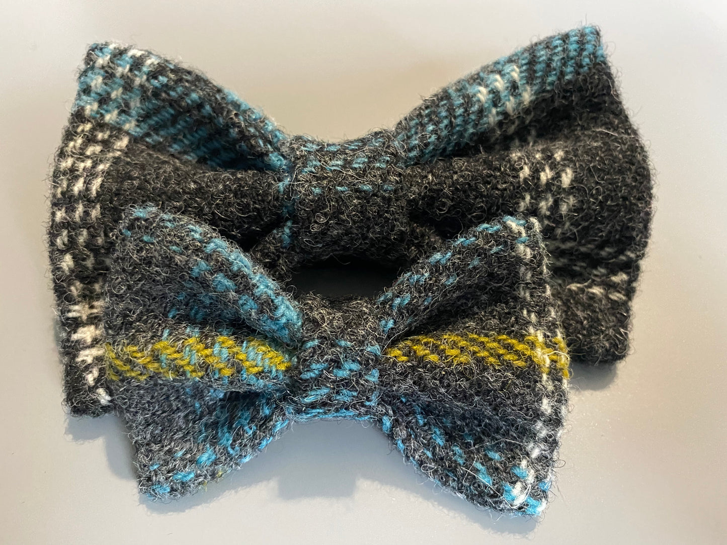 Harris Tweed Dickie Bow Tie Dog Collar Charm in grey & blue check tartan