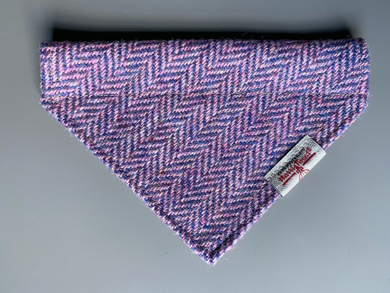 Harris Tweed dog bandana neckerchief in pink Herringbone chevron pattern. Sizes S M L XL pet scarf