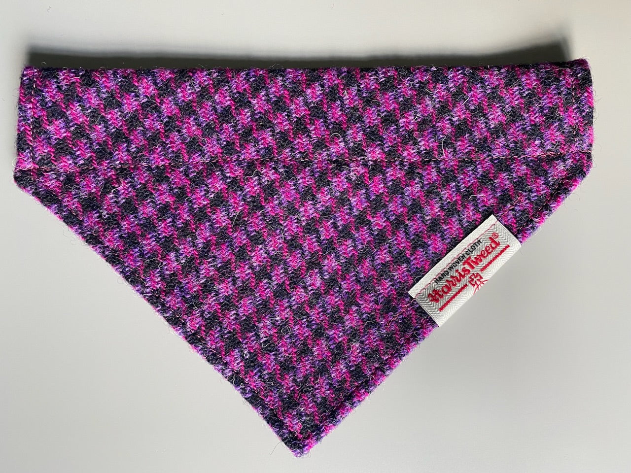 Harris Tweed dog bandana neckerchief in bright pink / purple and black in houndstooth dogtooth check pattern. Sizes S M L XL  pet scarf