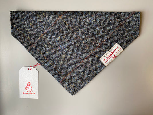 Harris Tweed dog bandana neckerchief in charcoal and blue Herringbone / Chevron pattern. Sizes S M L XL pet scarf